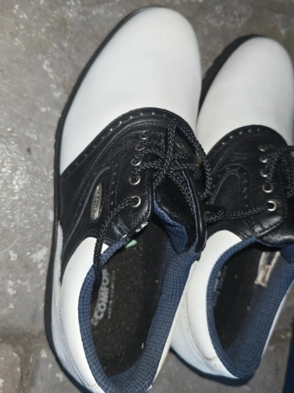 Mens FootJoy Golf Shoes - Size 8 - GUC - Spikes - Athletic White Black